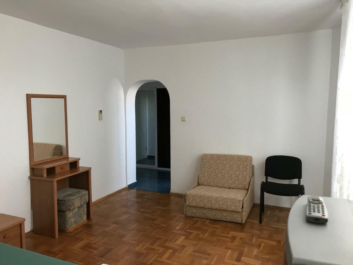ホテル Milena'S House ブルガス エクステリア 写真